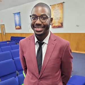 Meet your Posher, Donovan